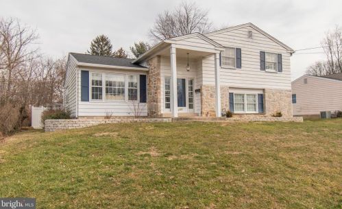 3111 Burn Brae Dr, Dresher, PA 19025-1609