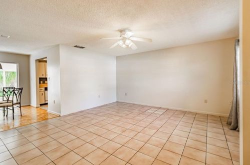 19 Cedar Dr, Davenport FL 33837-9784 exterior