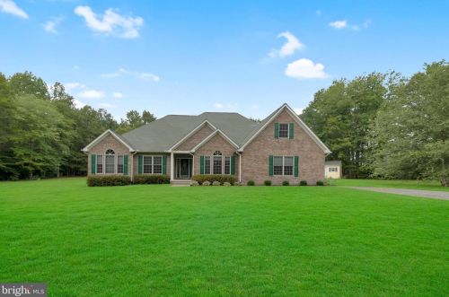 5800 Hickory Ridge Rd, Spotsylvania, VA 22551-2452