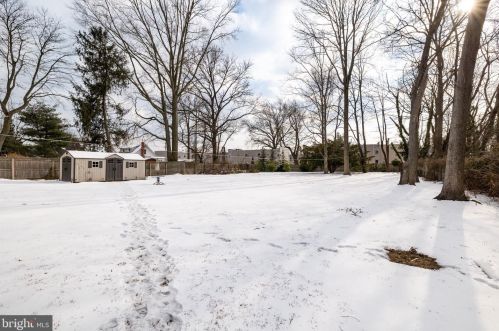 121 Chestnut St, West Deptford NJ  08051-1403 exterior