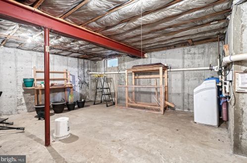 201 Mdw Ln, Navy Sup Dpt PA 17055-9531 exterior