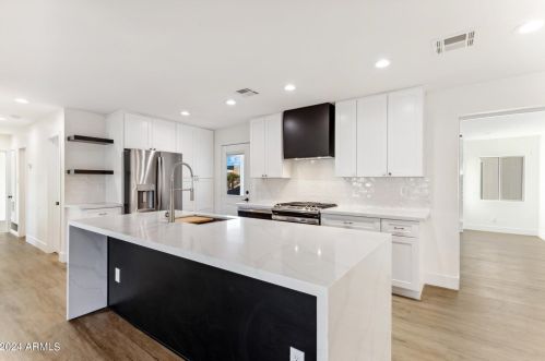 7035 Cypress St, Scottsdale AZ  85257-2706 exterior