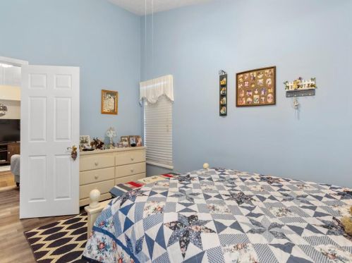 2545 86th Dr, Vero Beach FL  32966-5026 exterior