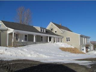 147 Bennett Hill Rd, Columbia, NH 03576-3308