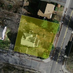 121 Arlington St, Newton MA 02458-2048 aerial view