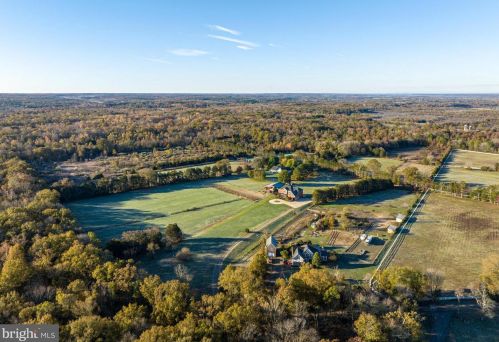 14980 Deepwood Ln, Nokesville VA  20181-2602 exterior