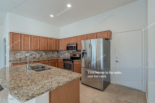 4351 Branded Rd, Gilbert, AZ 85297-9519