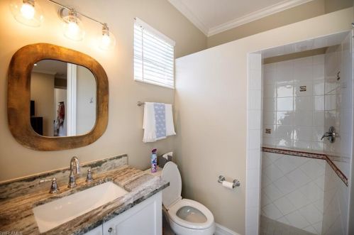 6610 Sable Ridge Ln, Naples FL  34109-0526 exterior