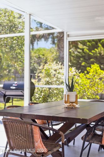 468 Tulip Dr, Sebastian FL  32958-5564 exterior