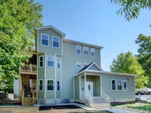 58 Park Ave, East Orange NJ  07017-5245 exterior