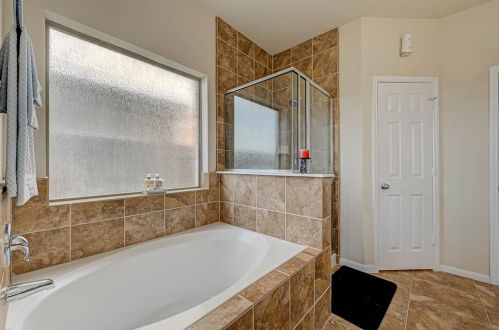 20718 Bandrock Ter, Richmond TX  77407-1474 exterior