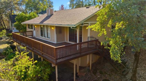 18252 Hummingbird Dr, Lake Wildwood CA  95946-9699 exterior