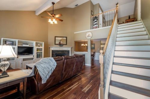 1808 Rybovich Ln, Midlothian, TX 76063-5974