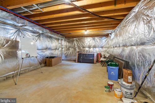 608 Archibald Ln, Florence NJ  08518-4010 exterior