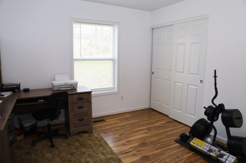1413 Pinewood Ct, Bellefontaine OH  43311-8905 exterior