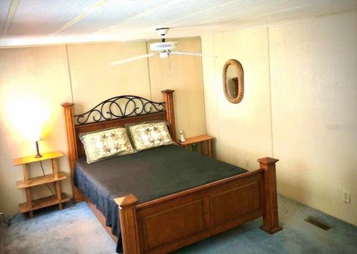 11575 129th Pl, Ocklawaha FL  32179-5066 exterior