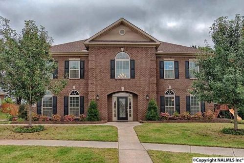 271 Heritage Mill Dr, Madison, AL 35758-1543
