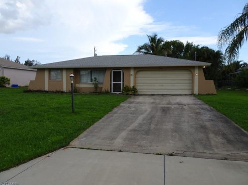 1146 14th Ter, Cape Coral, FL 33909-1499