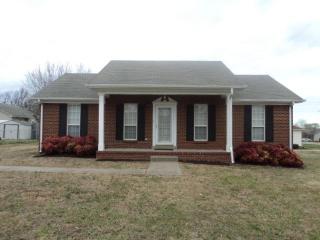 2631 Queen Anne Ct, Springfield TN  37172-3965 exterior