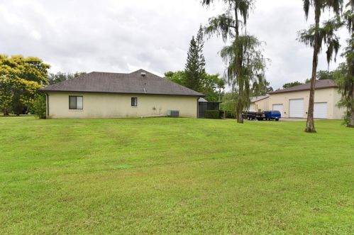 3500 Boggy Crk Rd, Kissimmee FL 34744-9413 exterior