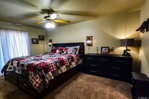 549 Fairway Blvd, Big Bear City CA  92314-8875 exterior