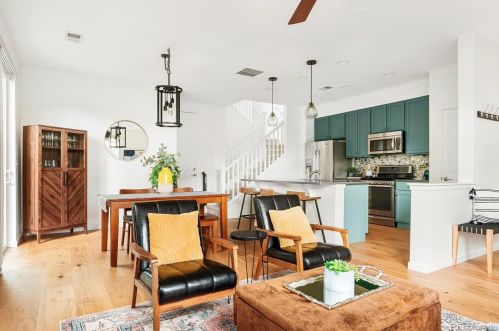 2908 Iola St, Denver CO 80238-3191 exterior