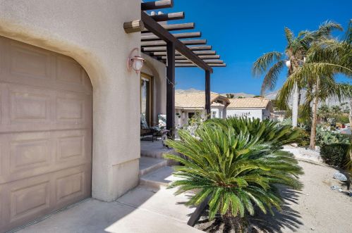 8680 Warwick Dr, Desert Hot Springs CA  92240-1172 exterior