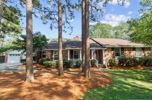 1714 Yonkers Ct, Fayetteville, NC 28304-2535