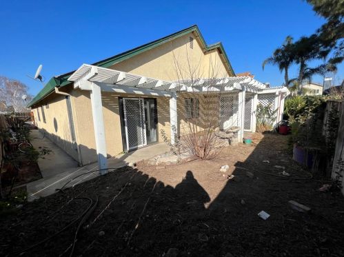 3664 Veneman Ave, Modesto CA  95356-2461 exterior