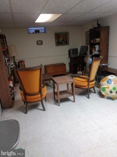 954 Areba Ave, Swatara PA  17033-2201 exterior