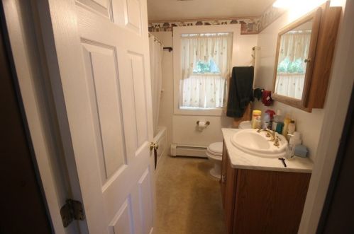 275 Franklin St, Holbrook MA  02343-1113 exterior