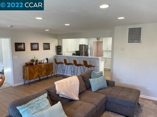 3423 Humphrey Ave, Richmond CA  94804-1121 exterior