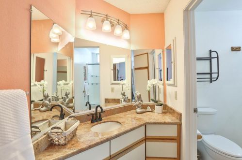 1596 Thornleaf Way, San Jose CA  95131-2968 exterior