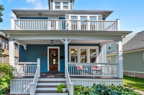 4532 Newhall St, Milwaukee WI 53211-1527 exterior