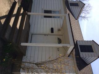 874 Warwick Dr, Lorain OH  44054-2034 exterior