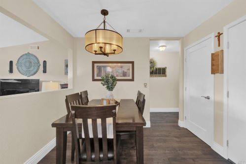 1000 Woodridge Dr, Vacaville CA  95687-6440 exterior