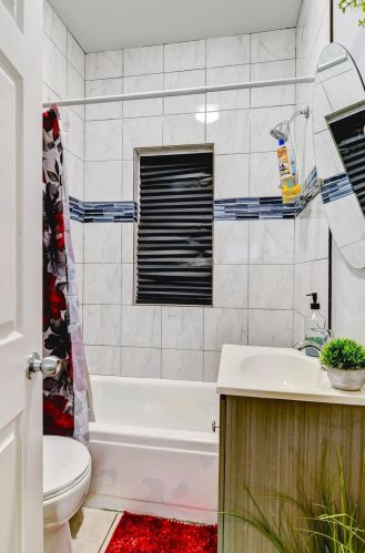 1045 Lyons St, Hammond IN  46320-2619 exterior