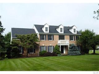 8348 Pheasant Run, Fogelsville, PA 18051-1527