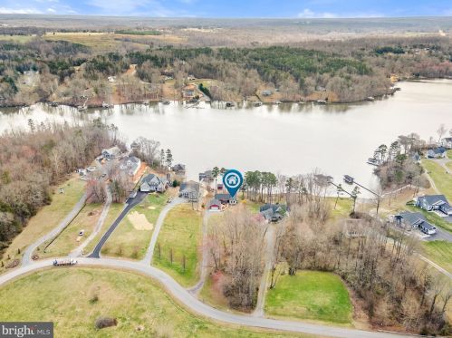 24234 Lands End Dr, Madison Mills VA  22960-3543 exterior