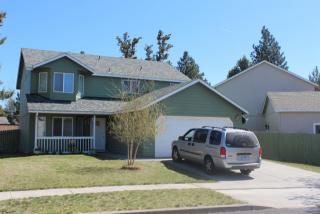 1773 Riviera Dr, Bend OR  97702-1883 exterior