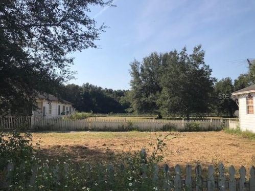 36408 Trilby Rd, Dade City, FL 33523-1269