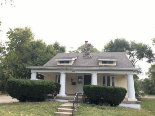 2817 Talbott St, Indianapolis, IN 46205-4132