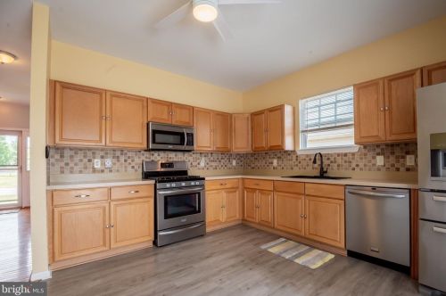 118 Winterton Ln, Dover DE  19904-3820 exterior