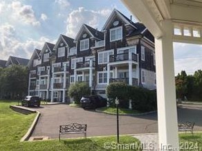449 New Haven Ave, Milford CT  06460-3615 exterior