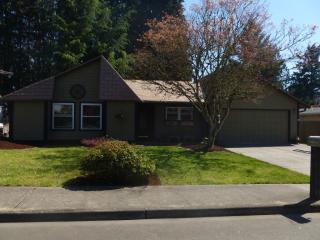2762 Lonny Ct, Beaverton, OR 97123-8371