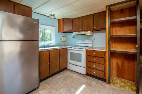 969 Eaton Rd, Conway, NH 03818-6113