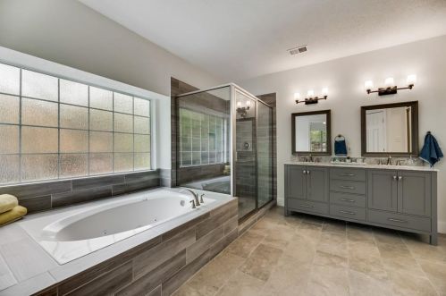 1400 Kenwood St, Denton TX  76205-5128 exterior