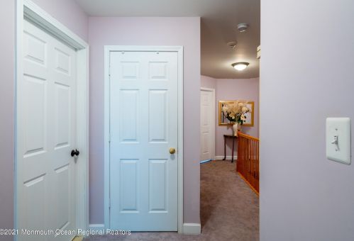 103 Lexington Ct, Holmdel Village, NJ 07733-2765