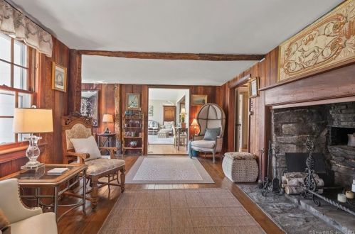 39 Cedar Ln, Ridgefield CT  06877-5301 exterior