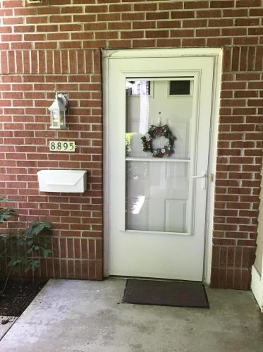 8895 Westlake Dr, Greendale, WI 53129-1081